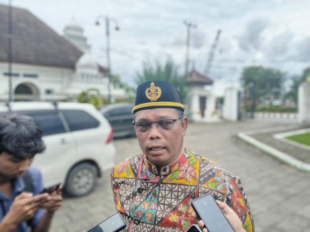 Disdikbud Kukar Minta Media Soroti Prosesi Adat Erau 2025