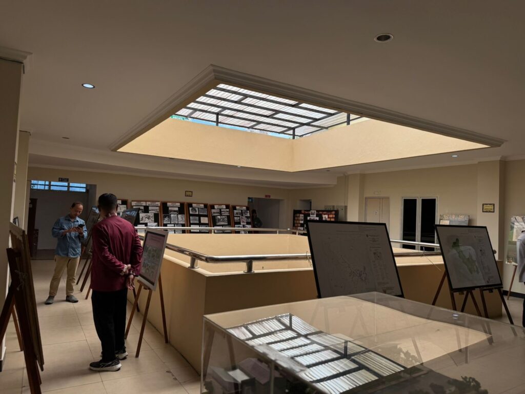 Diarpus Kukar Gelar Pameran Kearsipan, Bupati Kukar : Kutai Miliki Sejarah Luar Biasa