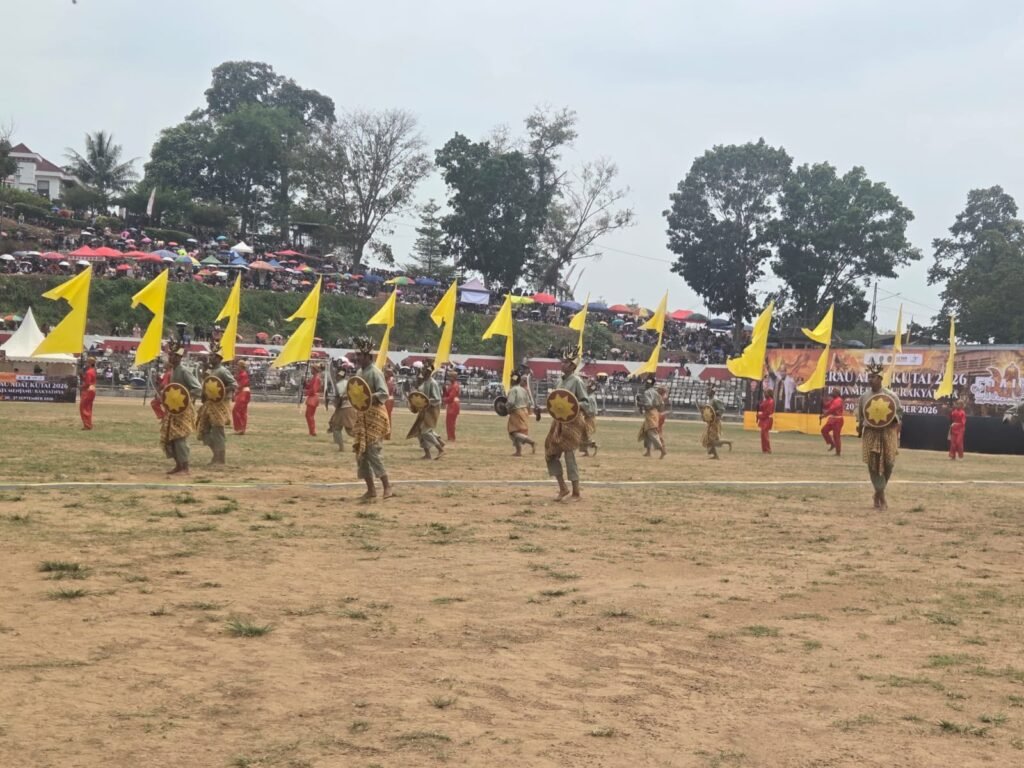 Erau Adat Kutai 2026 Dibuka, Ratusan Penari Meriahkan Pesta Adat