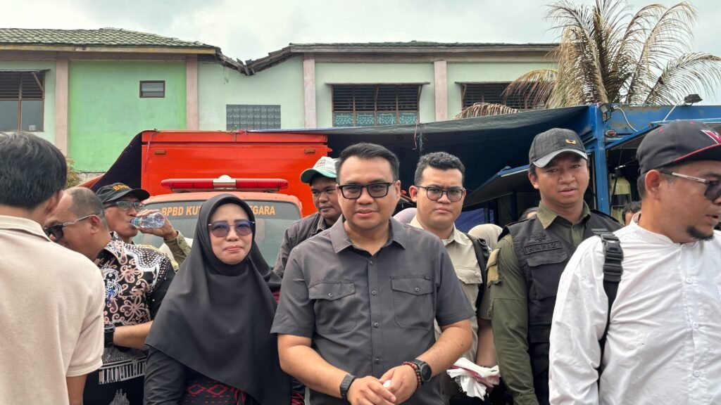 Bupati Kukar Fokus Pulihkan 75 KK Terdampak Kebakaran, Dana RT 2027 Disiapkan untuk Penguatan Air